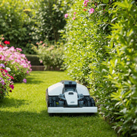LUBA mini AWD 1500 Lidar - För 1500m2 Gränskabelfri Robotgräsklippare