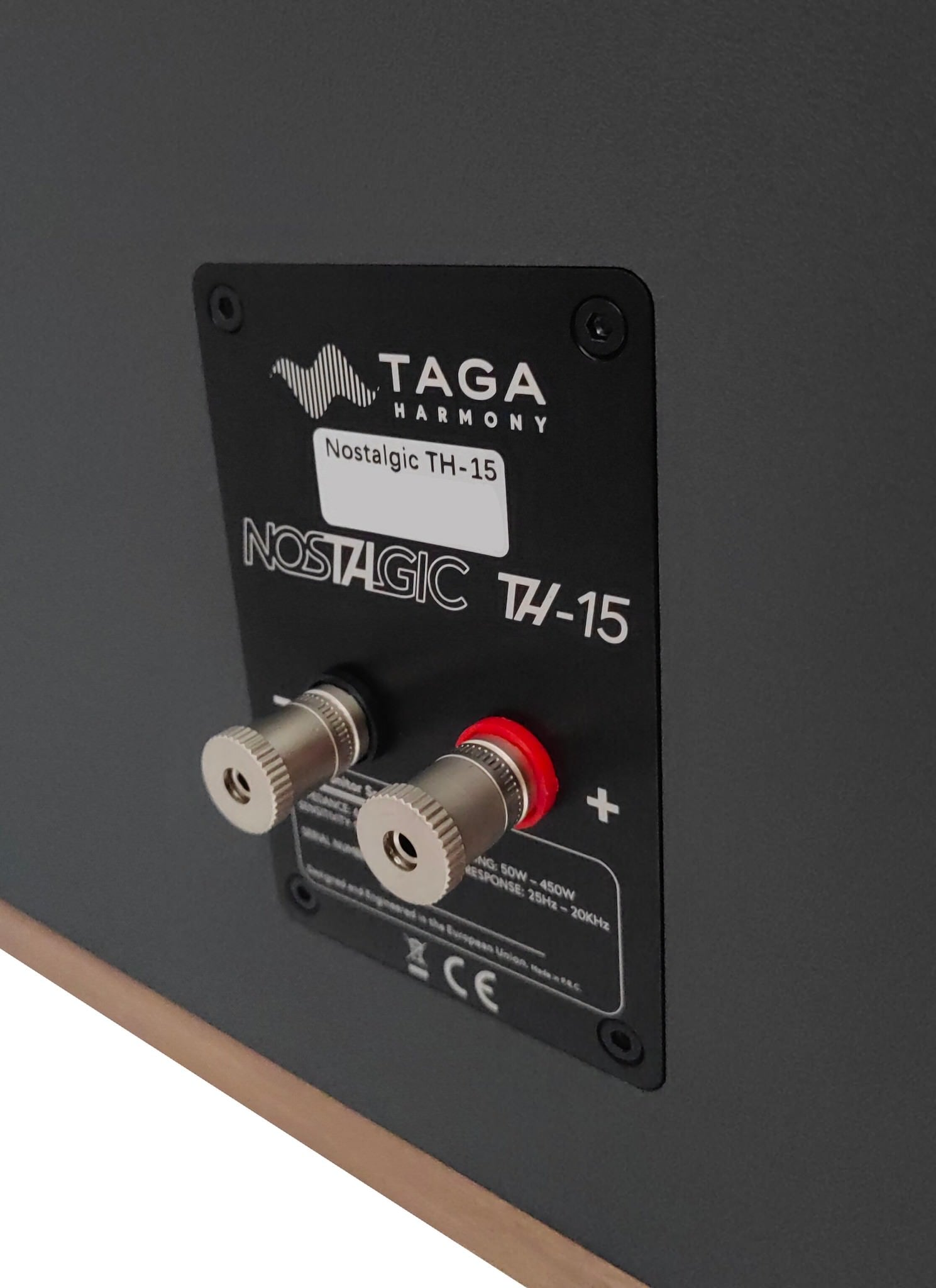 TAGA Nostalgic TH-15 Golvhögtalare