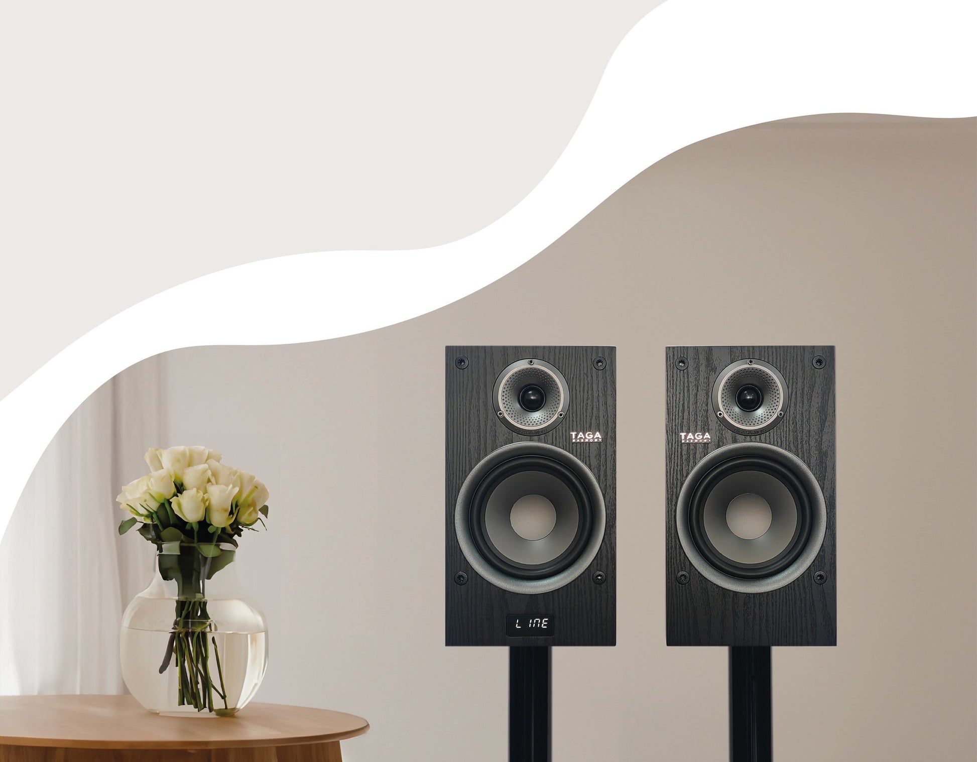 Taga TAV-500B v.2 - Aktiva Högtalare Aktiva högtalare