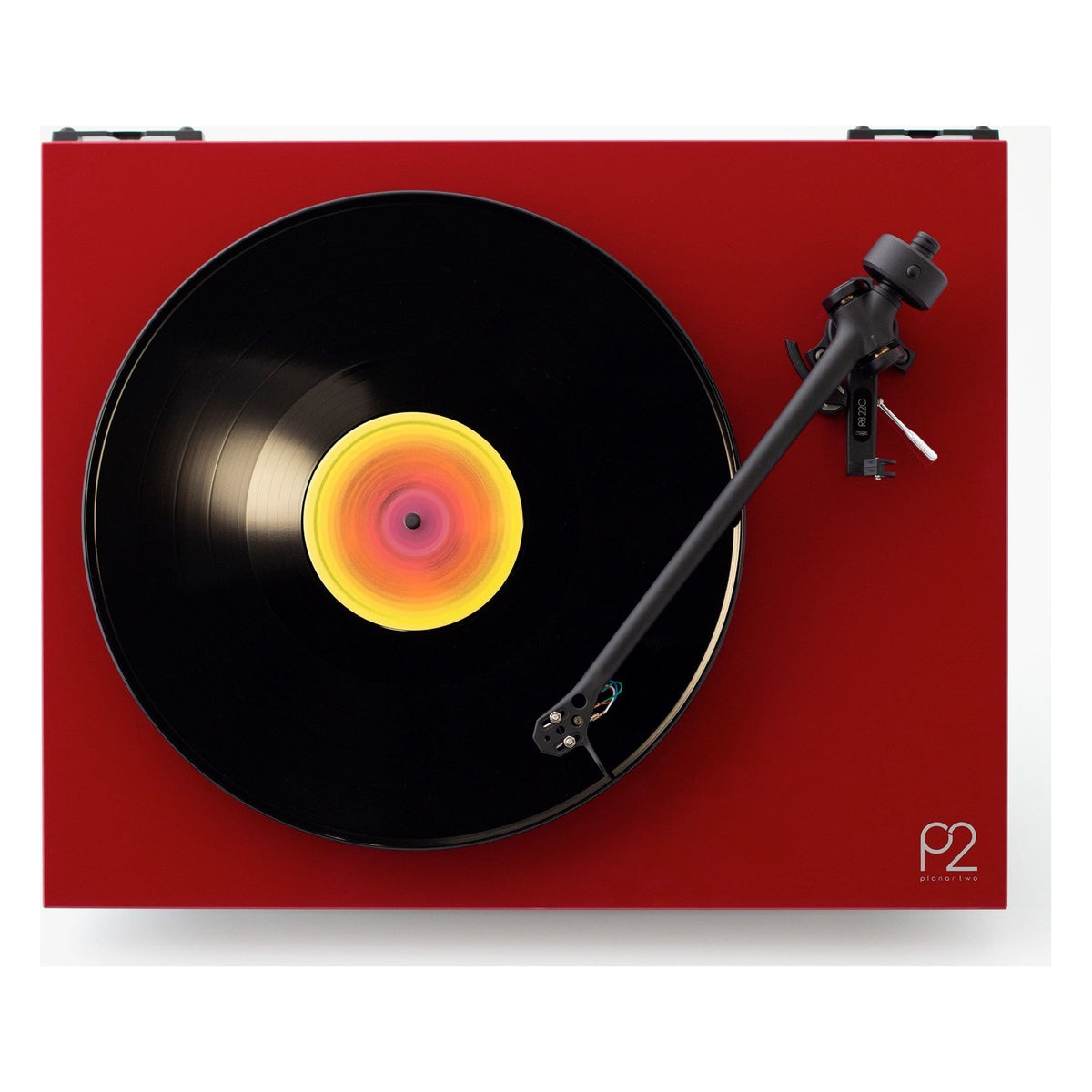 Rega Planar 2 Vinylspelare Röd med Standard Rega Carbon pickup