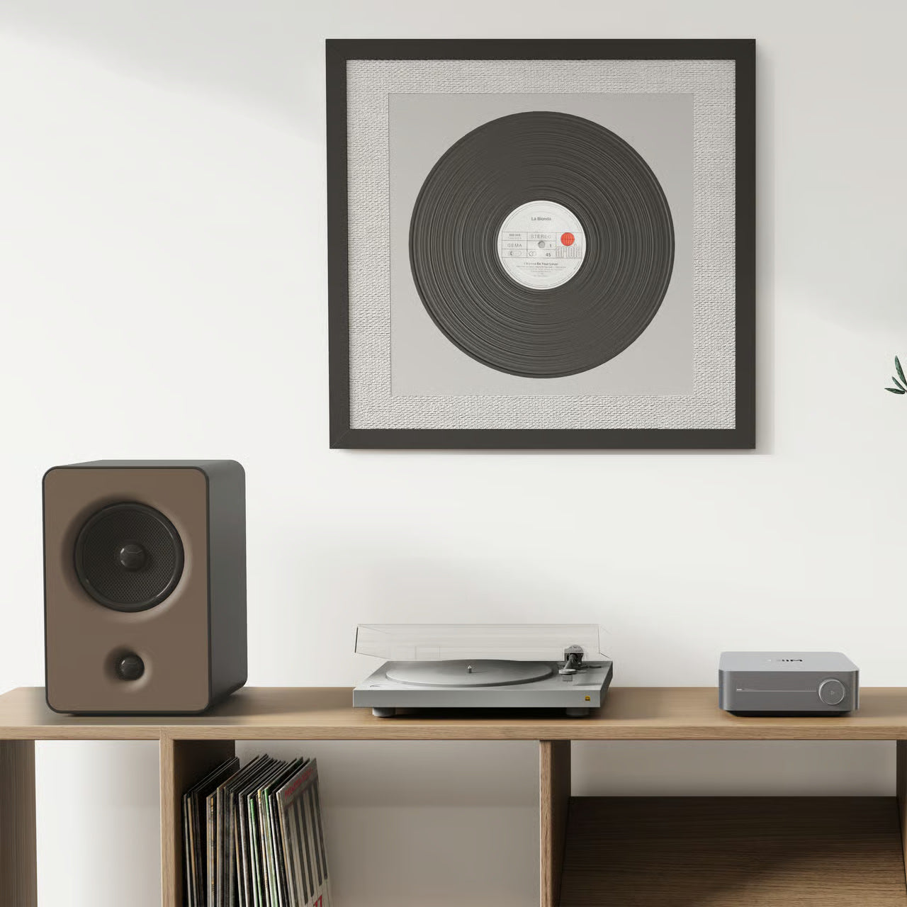 WiiM Amp - Kompakt streamingförstärkare med 60W Stereoförstärkare